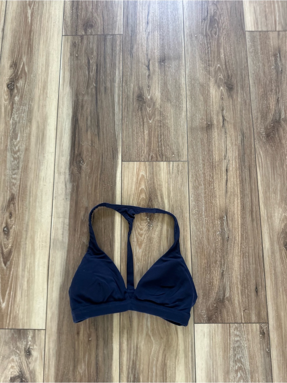 Athleta women’s Navy blue harmony Triangle sports bra size small